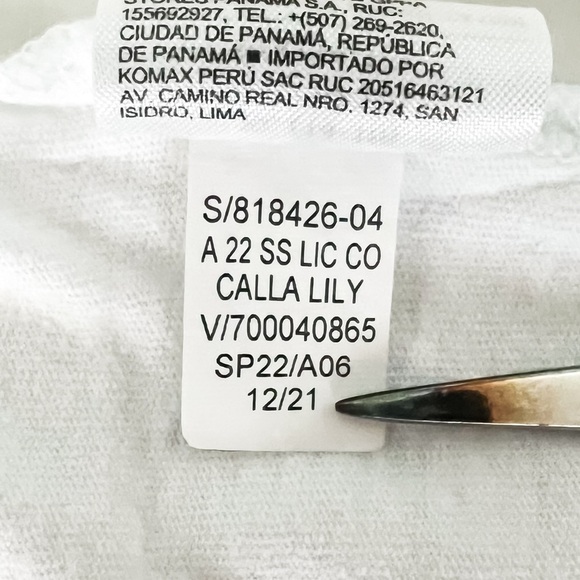 Old Navy Girls Hello Kitty Skateboard T-Shirt, Size XL (14-16) - Picture 7 of 7